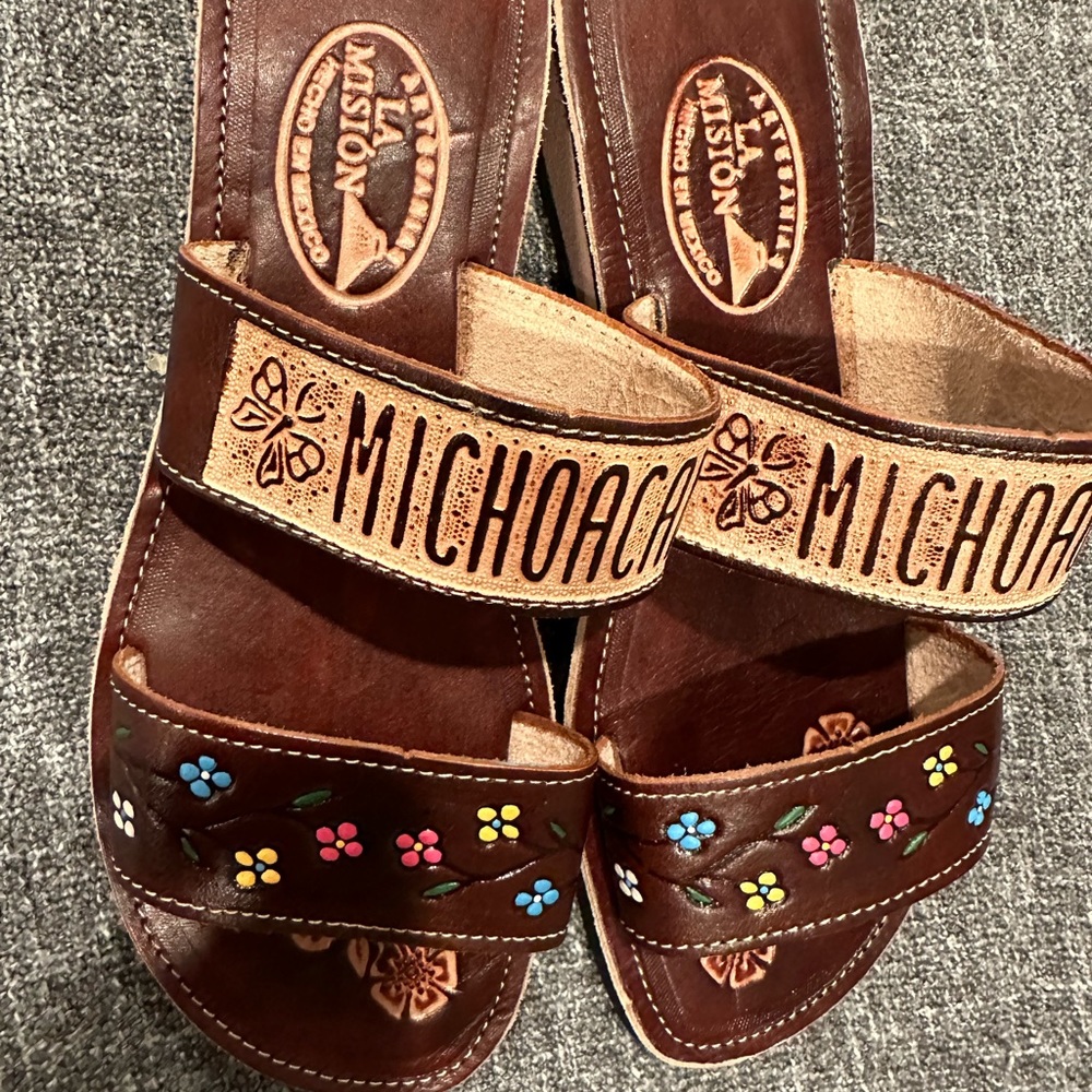 Mexican New flat sandals